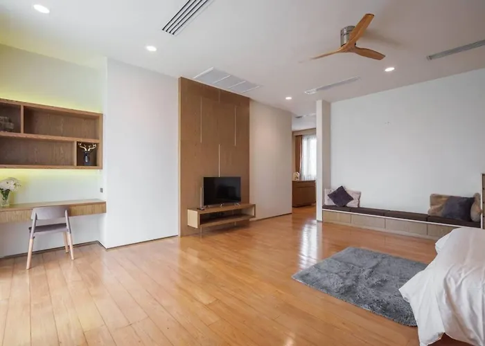 Premium 6br Ekkamai With Pool Theatre *
